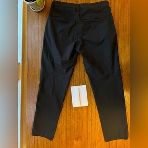 Lululemon commission, pant slim fit, black. Size 31.